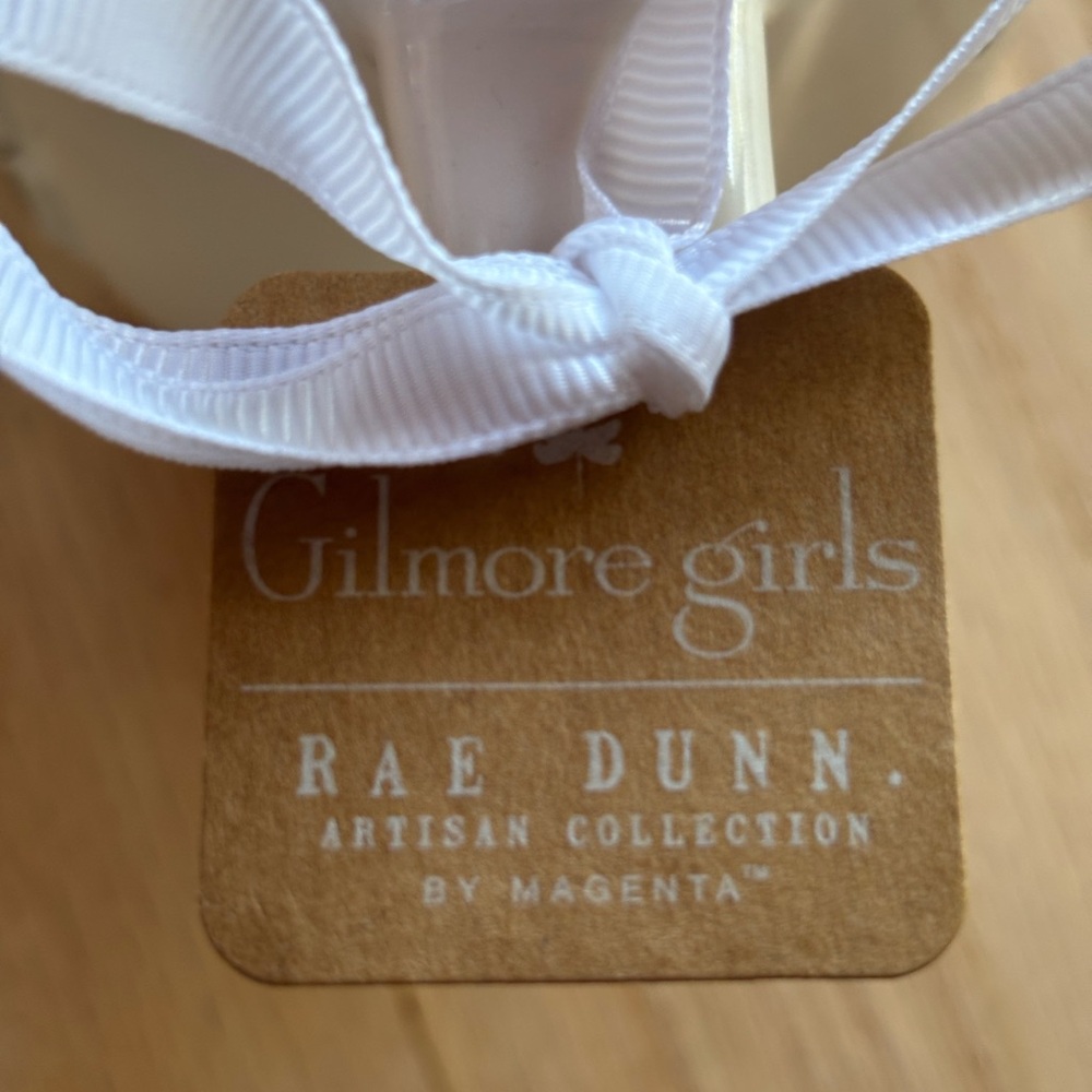 NWT Rae Dunn Gilmore Girls “I’d Rather Be in Stars Hollow” Mug - Picture 6 of 7